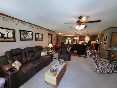 2004 Benttree Dr, Clayton, NC 27520 photo 6