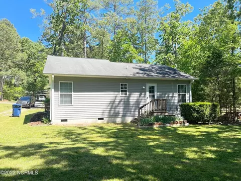 151 N Pine St, Robbins, NC 27325 photo 12