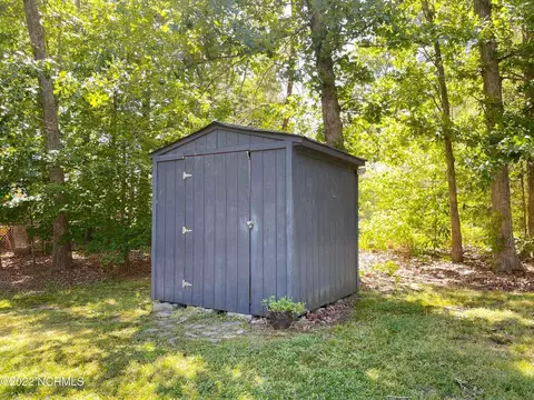 151 N Pine St, Robbins, NC 27325 photo 13