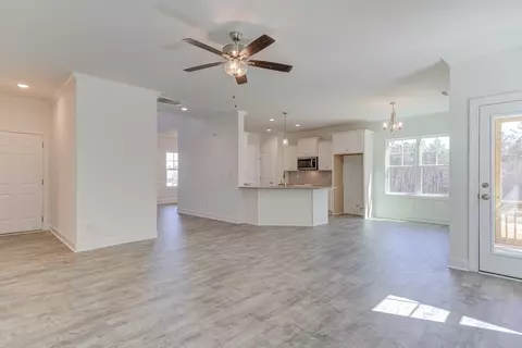 300 Coats Ridge Dr, Benson, NC 27504 photo 18