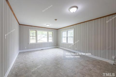 802 Lindley Dr, Durham, NC 27703 photo 9