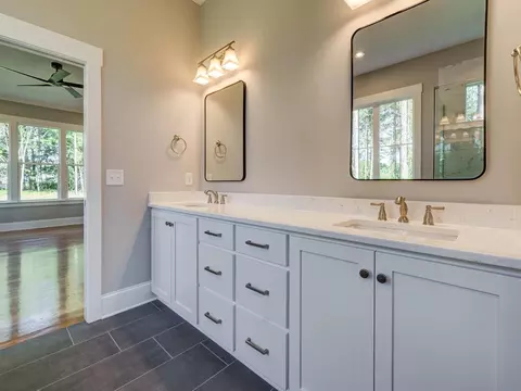 37 Independence Ave, Smithfield, NC 27577 photo 13
