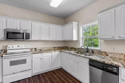 67 Silver Stirrup Ct, Willow Spring, NC 27592 photo 9