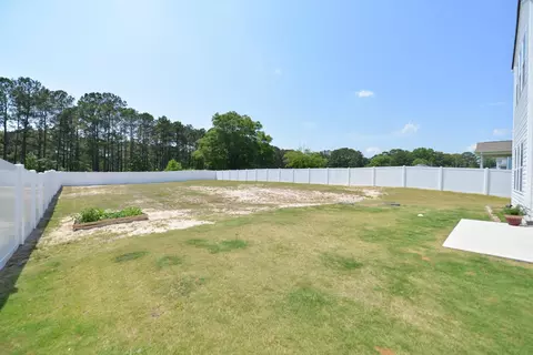 112 Pineapple Pl, Benson, NC 27504 photo 37