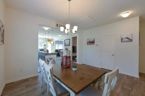 112 Pineapple Pl, Benson, NC 27504 photo 9