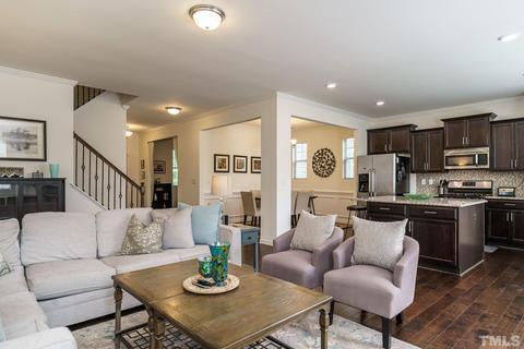 112 Red Robin Rd, Durham, NC 27703 photo 14