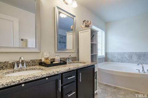 112 Red Robin Rd, Durham, NC 27703 photo 20