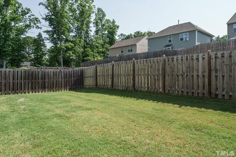 112 Red Robin Rd, Durham, NC 27703 photo 29