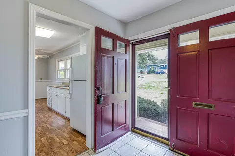 805 W Murray Ave, Durham, NC 27704 photo 3