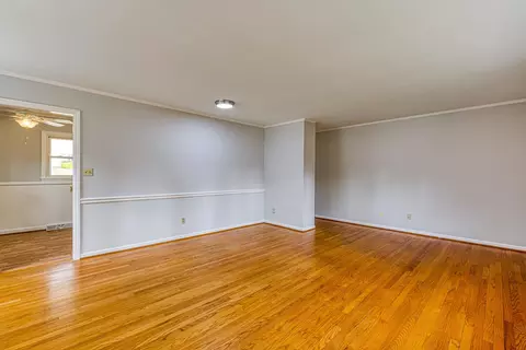 805 W Murray Ave, Durham, NC 27704 photo 10