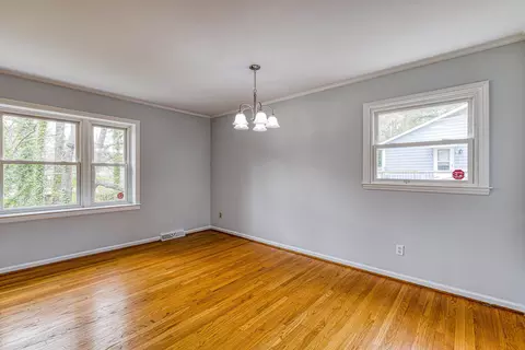 805 W Murray Ave, Durham, NC 27704 photo 9