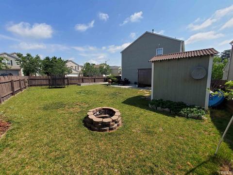 2 Bellmore Ct, Durham, NC 27703 photo 6