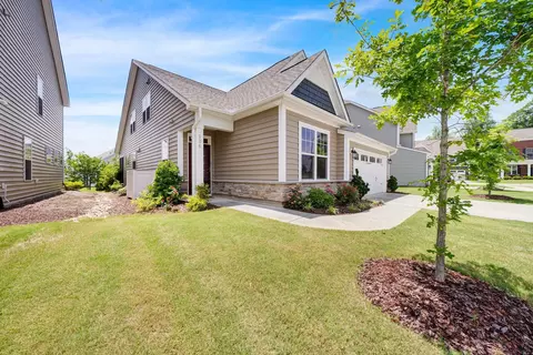 106 Silverhawk Ln, Durham, NC 27703 photo 2