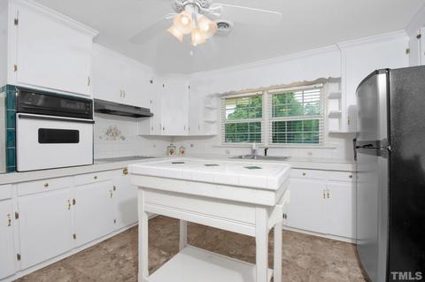 1541 Three Bridge Rd, Dunn, NC 28334 photo 15