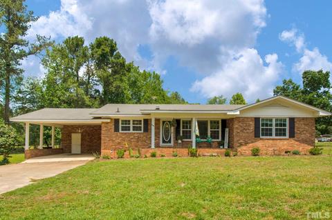 1541 Three Bridge Rd, Dunn, NC 28334 photo 1