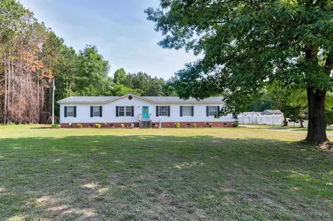 2581 Byrds Mill Rd, Erwin, NC 28339 photo 2
