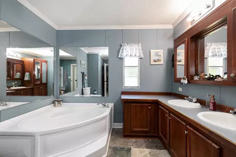 2581 Byrds Mill Rd, Erwin, NC 28339 photo 16