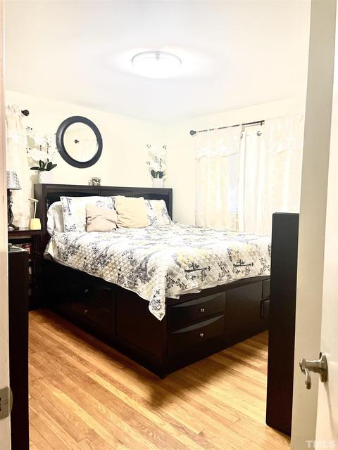 2202 Taylor St, Durham, NC 27703 photo 8