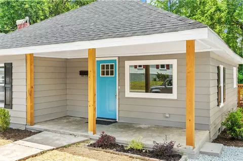1000 Juniper St, Durham, NC 27701 photo 3