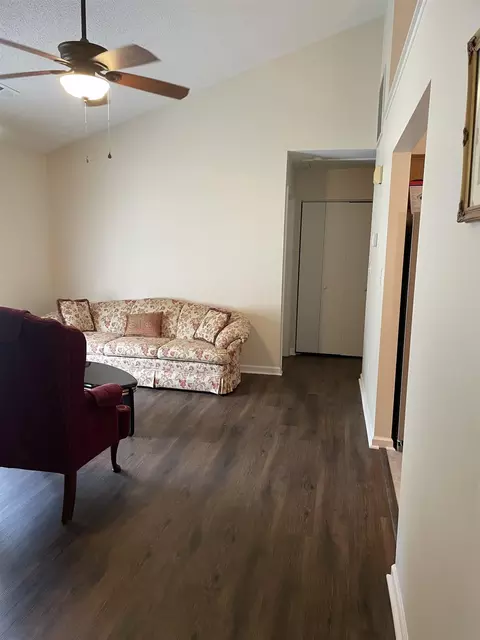 516 E Carver St, Durham, NC 27704 photo 9