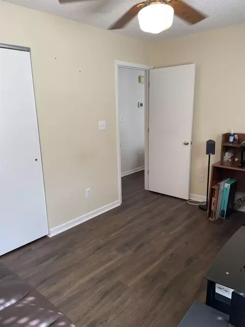 516 E Carver St, Durham, NC 27704 photo 24