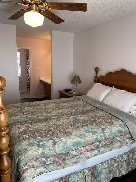 516 E Carver St, Durham, NC 27704 photo 13