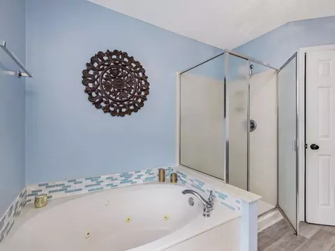 14 Laurel Leaf Ct, Durham, NC 27703 photo 17