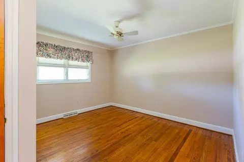 600 W Parrish Dr, Benson, NC 27504 photo 21