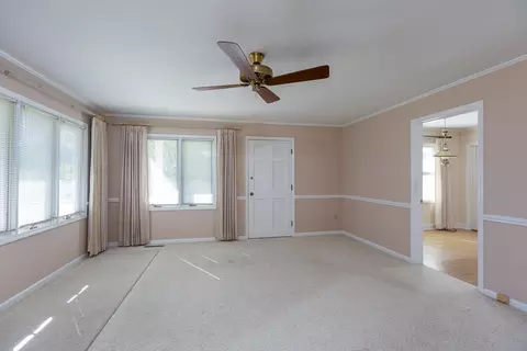 600 W Parrish Dr, Benson, NC 27504 photo 7