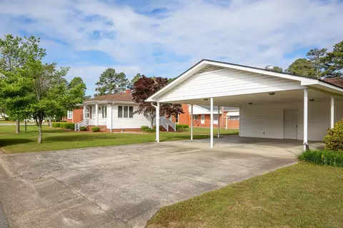 600 W Parrish Dr, Benson, NC 27504 photo 28