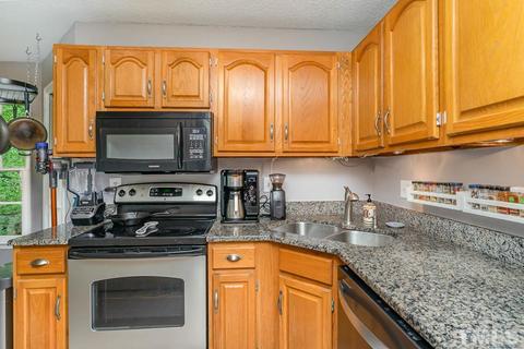 16 Preakness Dr, Durham, NC 27713 photo 8