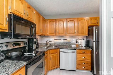 16 Preakness Dr, Durham, NC 27713 photo 7