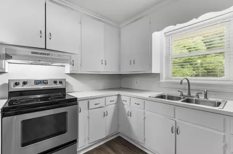 2533 Ross Rd, Durham, NC 27703 photo 9