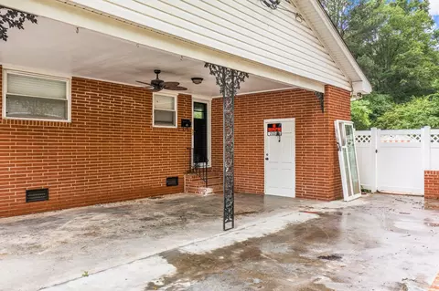 2533 Ross Rd, Durham, NC 27703 photo 4