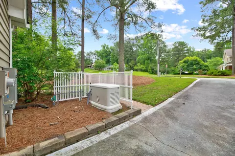 1402 Sycamore Dr, Garner, NC 27529 photo 9