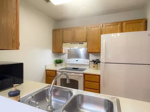 4 Forest Green Dr, Durham, NC 27705 photo 7