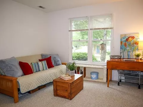 4 Forest Green Dr, Durham, NC 27705 photo 8