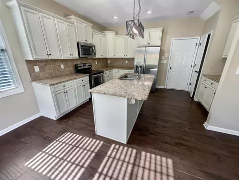 33 Berkeley Ct, Clayton, NC 27520 photo 9