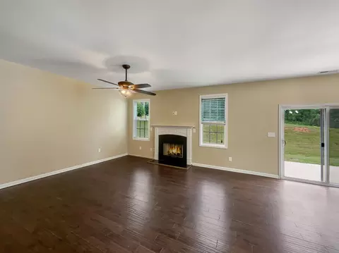 33 Berkeley Ct, Clayton, NC 27520 photo 8