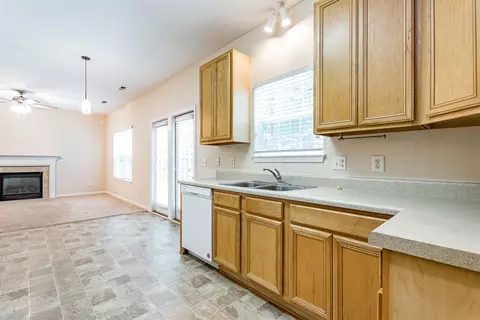 5902 Coronado Ln, Durham, NC 27713 photo 11