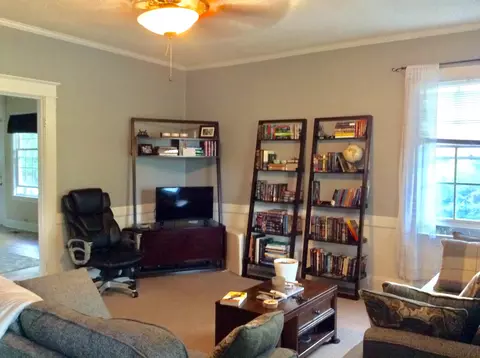 208 W C St, Erwin, NC 28339 photo 6