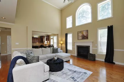 4 Sandhill Ln, Durham, NC 27713 photo 9