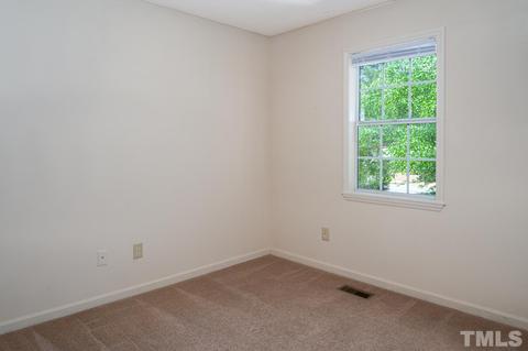 4264 Kaplan Dr, Raleigh, NC 27606 photo 19