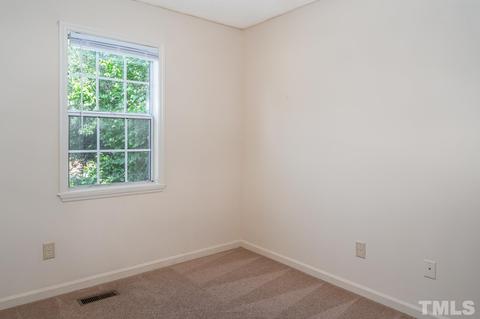 4264 Kaplan Dr, Raleigh, NC 27606 photo 20