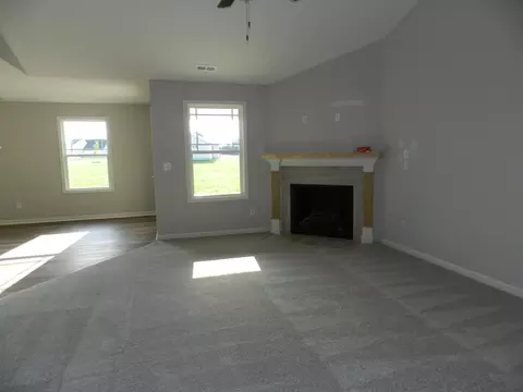17 Kickoff Cir, Benson, NC 27504 photo 2