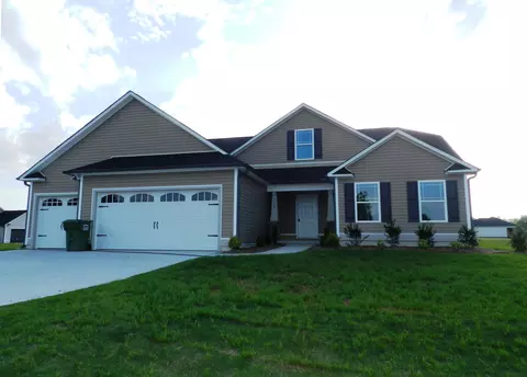 17 Kickoff Cir, Benson, NC 27504 photo 1