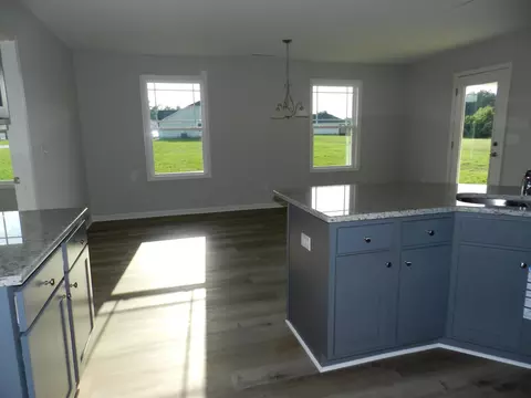17 Kickoff Cir, Benson, NC 27504 photo 6