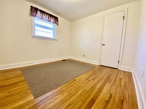 109 W B St, Erwin, NC 28339 photo 17