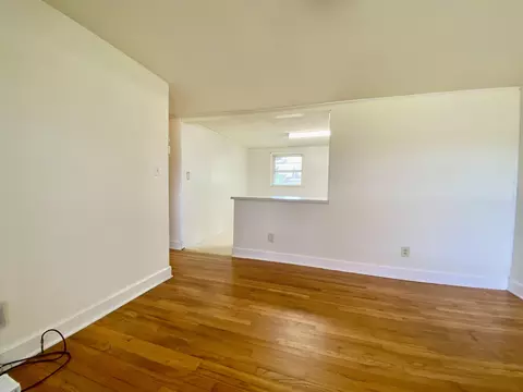 109 W B St, Erwin, NC 28339 photo 9