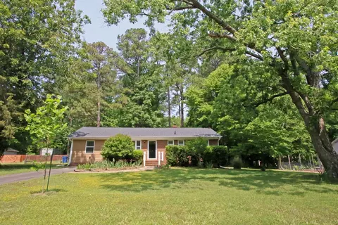 151 Baldwin Dr, Durham, NC 27712 photo 1